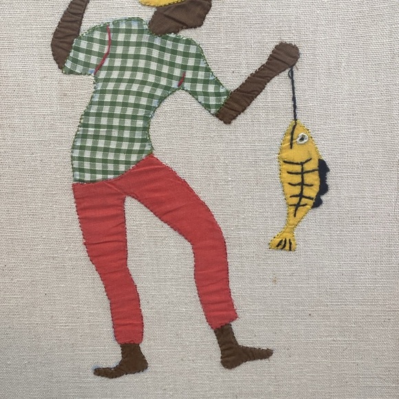 Set of 2 Vintage 70s Crewel Embroidered
Folk Art Framed - Picture 7 of 16